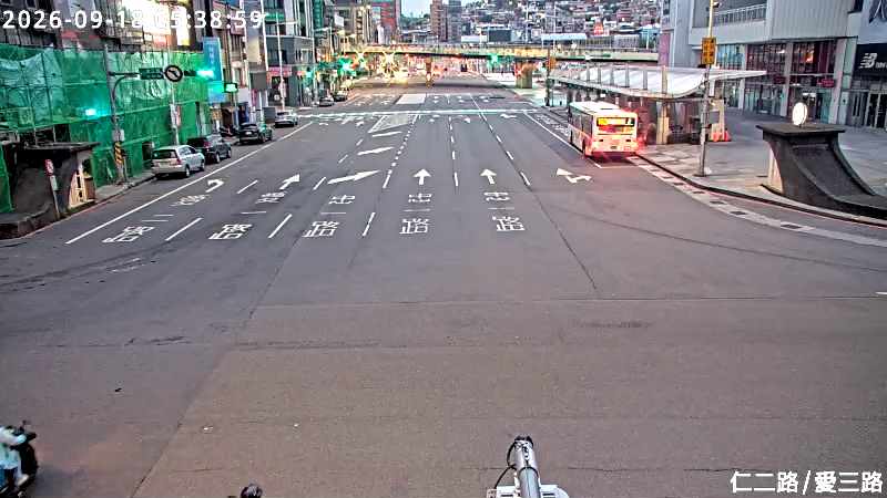 仁二路 愛三路